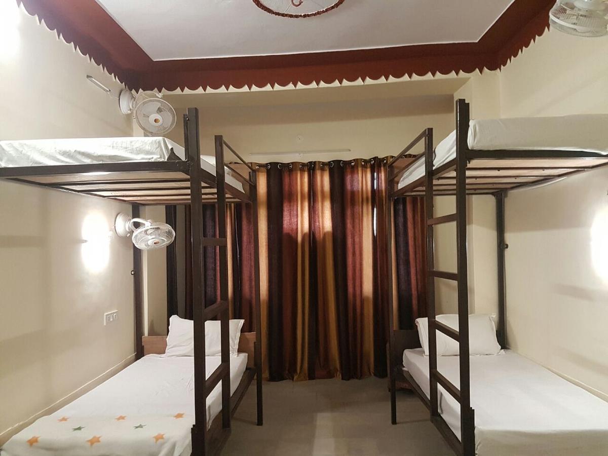Wow Backpackers Hostel Amritsar Exterior foto