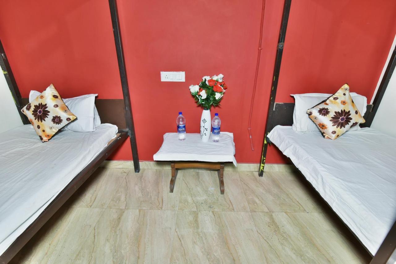 Wow Backpackers Hostel Amritsar Exterior foto
